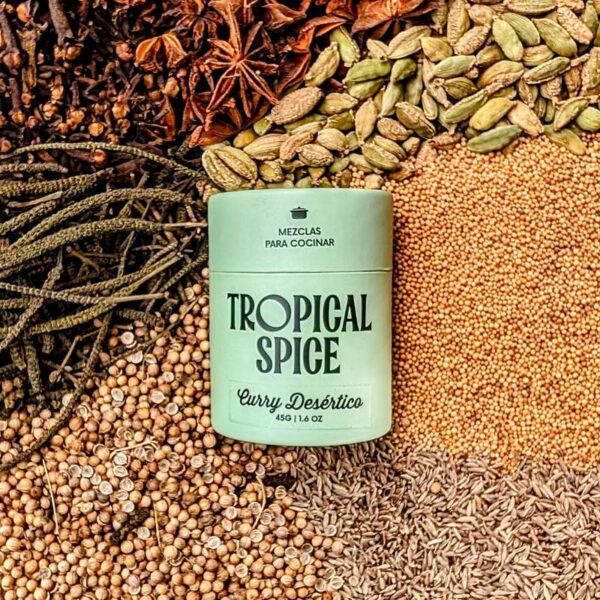 empaque biodegradable tubular de la mezcla para comidas Curry Caribeño de Tropical Spice sobre especias como pipilongo, clavos, anís estrella, cardamomo, mostaza, comino y coriandro